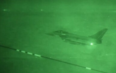 VIDEO Noćni napad Francuske i Britanije: Pogođena meta Islamske države, objavljena snimka