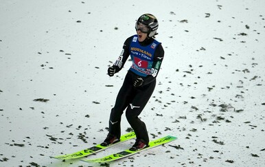 Novogodišnja turneja Četiri skakaonice: Ren Nikaido pobijedio u Innsbrucku