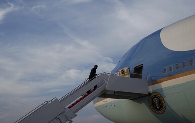Njemačka obavještajna služba prisluškivala razgovore Baracka Obame u Air Force One-u