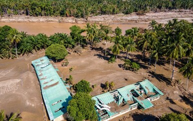 U bujičnim poplavama na indonezijskom Sjevernom Sulawesiju najmanje 14 poginulih