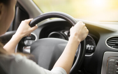 Belgijska policija zaustavila vozilo i pronašla dijete za volanom