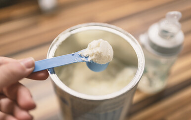Nestle s tržišta iz predostrožnosti povlači određene NAN formule za dojenčad