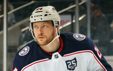 VIDEO Bolju šoru na hokejaškoj utakmici niste vidjeli, pogledajte nokaut u okršaju opakih