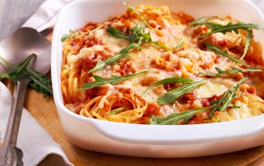 Kao obični, samo puno bolji: Recept za zapečene špagete s puno sira