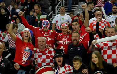 UŽIVO Počeo je rukometni spektakl u Areni: Hrvatska igra protiv Njemačke