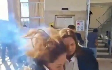 Političarku u Hondurasu gađali eksplozivom