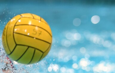 Branitelja naslova prvaka Europsko prvenstvo u vaterpolu započeli pobjedom suludim rezultatom