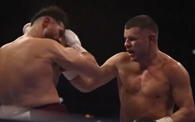 VIDEO Petar Milas u Njemačkoj nokautirao domaćeg boksača i uzeo IBF-ov pojas