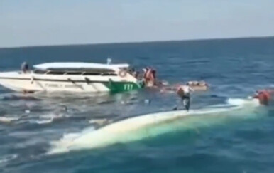 Sudar brodova kod Tajlanda: Deseci ozlijeđenih, poginula djevojka