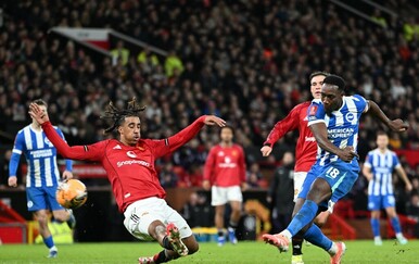 FA kup: Brighton izbacio Manchester United