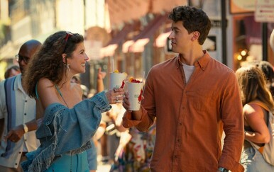 Tko je glumac Tom Blyth iz filma ''People We Met On Vecation''