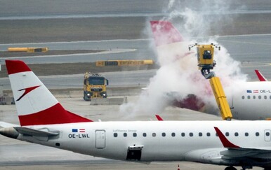 Bečka zračna luka zatvorena zbog leda, praška ograničava letove
