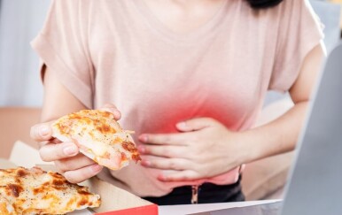 Ova popularna hrana može potaknuti upalu crijeva – posebno jednu ozbiljnu bolest!