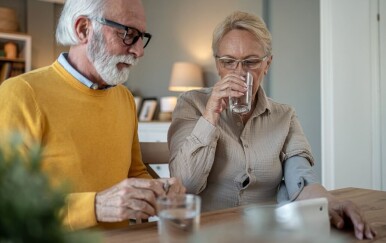 5 namirnica i pića koje treba izbjegavati ako uzimate lijekove za krvni tlak