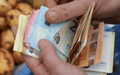 Prosječna zagrebačka plaća 1.668 eura