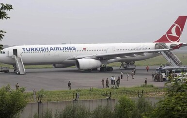 Drama na europskom nebu: Vojni avioni zaokružili putnički zrakoplov i naredili prisilno slijetanje