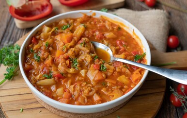 Zimsko povrtno varivo od kupusa recept