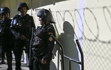 Banda u Gvatemali preuzela kontrolu nad tri zatvora i uzela čuvare za taoce