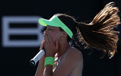 VIDEO Drama na Australian Openu! Tenisačica prekinula meč i potrčala u pomoć: "Cijela se tresla"