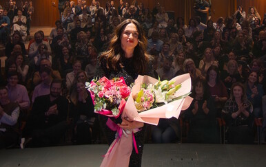 Premijera predstave "MARE #ženamajkaglumica"