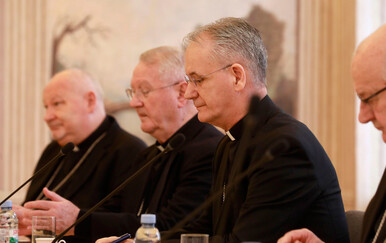 Andrej Plenković i biskupi o obnovi crkava, demografiji i socijalnim pitanjima