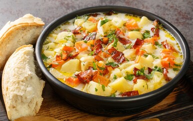 Varivo od krumpira, špeka i povrća recept