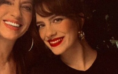 Zvijezda Kumova Ana Uršula Najev emotivnom objavom čestitala rođendan majci