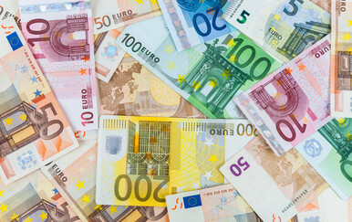 Bankarice iz Osijeka pronevjerile više od 2,3 milijuna eura: Dva desetljeća isplaćivale si novac s računa klijenata