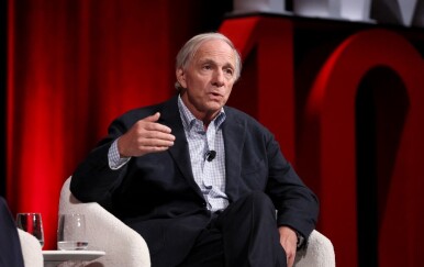 Milijarder Ray Dalio upozorava: Trump bi mogao pokrenuti globalni rat kapitala