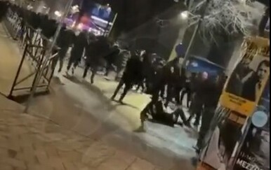 VIDEO Kaos na ulicama: Delije doputovale u grad u kojem se nalaze stotine Hrvata