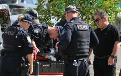 "Ne izlazite iz kuća": Usred bijela dana ubijene tri osobe, cure detalji oko ubojice koji je u bijegu