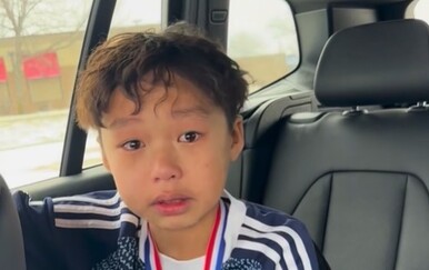 VIDEO Šokantna snimka uplakanog dječaka koji pokazuje koliko je pogrešno to što Trump radi