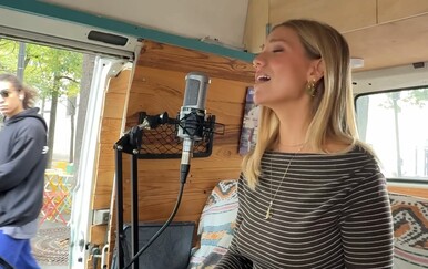 Prolaznici se ukipili kad su čuli kakvi talenti hodaju među njima, izvedbe ih dirnule do suza