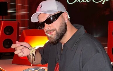 Priča o Nuccijevoj pjesmi Hilton Hotel Barca, koja je hit na tik toku