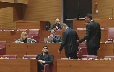 Zekanović se oglasio nakon drame u sabornici