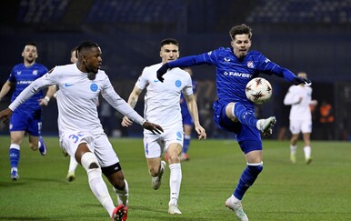 UŽIVO DINAMO - FCSB: Početak iz snova na Maksimiru, Modri odjurili u veliku prednost