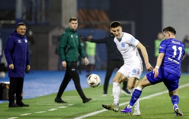 UŽIVO DINAMO - FCSB: GOOL! Rumunji prvi udarcem u okvir prepolovili prednost Modrih