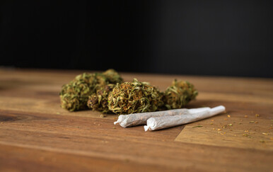 Uhićen 47-godišnjak iz Vukovara zbog naručivanja više od kilograma marihuane