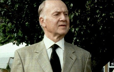 Preminuo je Donald Douglas