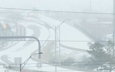 Snažna zimska oluja pogodila SAD