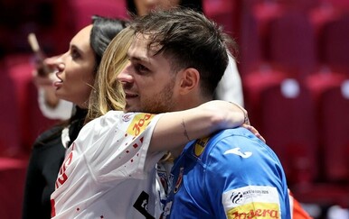 Veron Načinović je u vezi s Emom Kajić