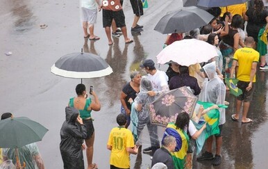 Grom udario u građane na političkom skupu u Brazilu