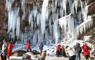 Smrznuti slapovi u Kini 2026.