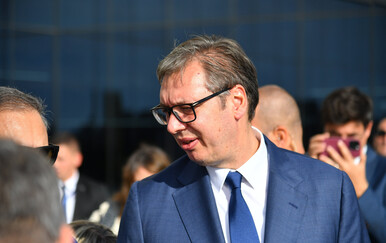 Vučić tvrdi da je Srbija bila spremna platiti i duplo više od vrijednosti NIS-a
