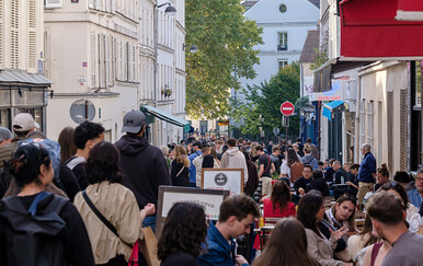 Francuski parlamentarci podržali zabranu društvenih mreža mlađima od 15