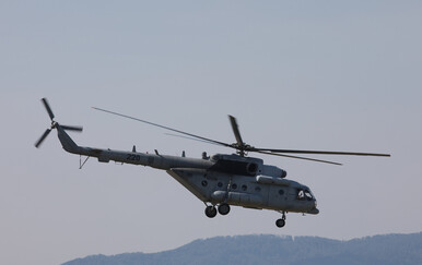 Vojni piloti prevezli dvoje novorođenčadi iz Dubrovnika u Split