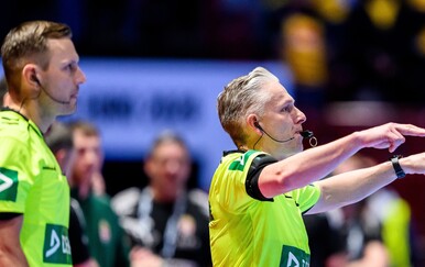 VIDEO Jesu li Šveđani dobili poguranac? Fanovi tvrde da je Mađarima uskraćen sedmerac u posljednjem napadu!