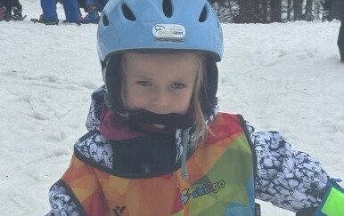 Bloom Tatarinov bio u školi skijanja