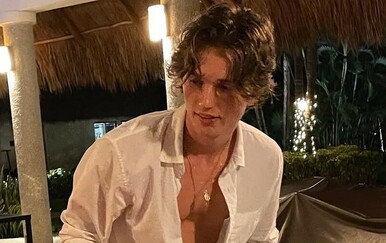 Tko je glumac Cale Ambrozic iz serije ''Finding Her Edge''