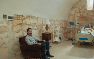 Daleki grad: Zna da nešto nije u redu i traži odgovore